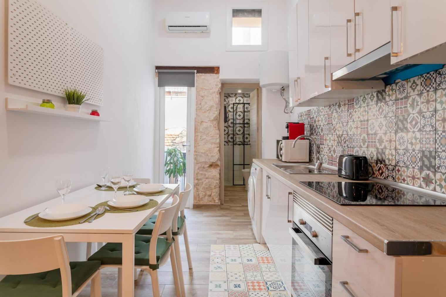 Bel Appartement Rustique Au Coeur D'Alicante Ngoại thất bức ảnh